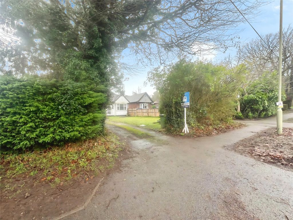 Property photo 3 of 9 Front