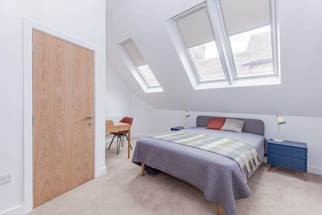 Property photo 3 of 9 160208