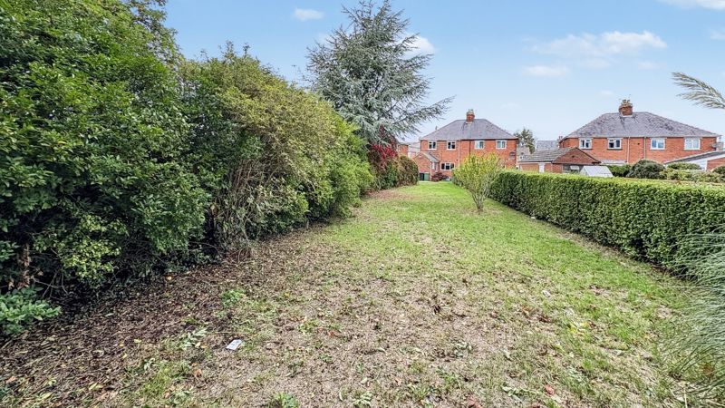 Property photo 1 of 14 Photo 12