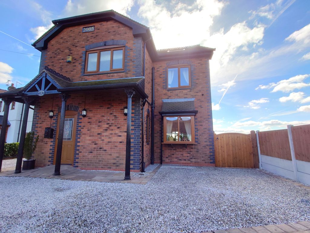 Property photo 1 of 41