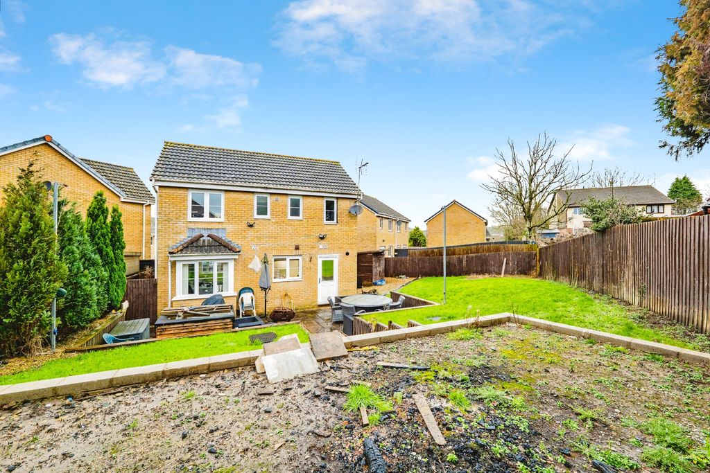 Property photo 2 of 20 P1409482