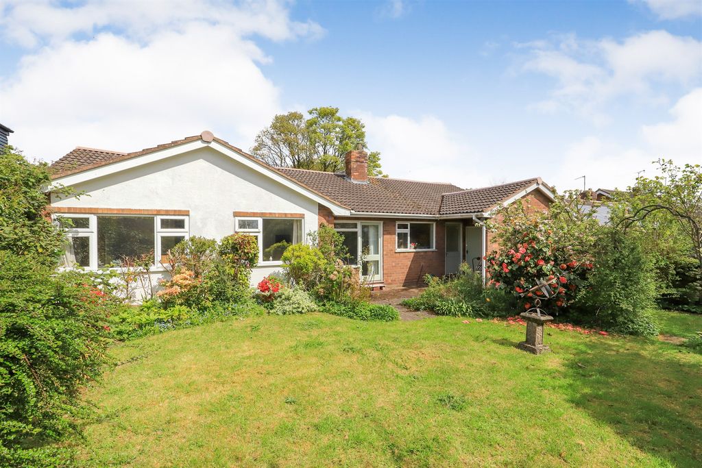 Property photo 2 of 15