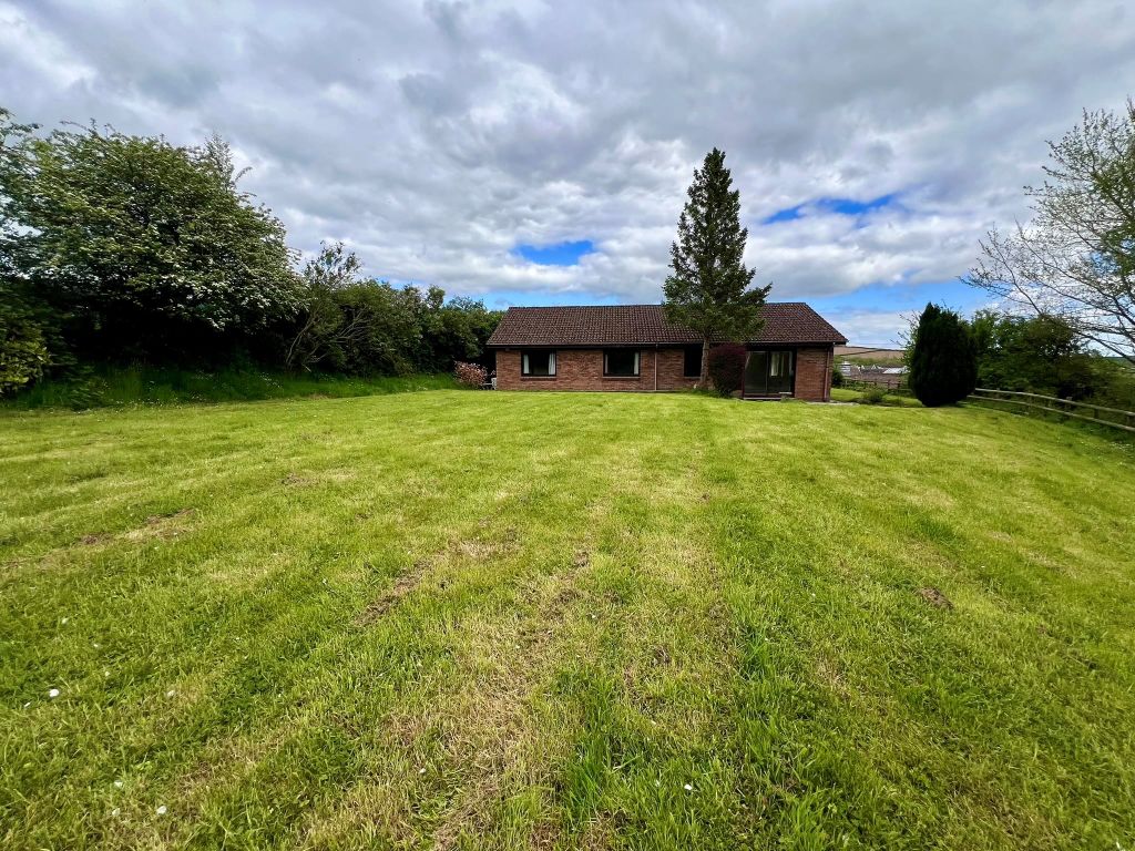 Property photo 2 of 20 Ext 2