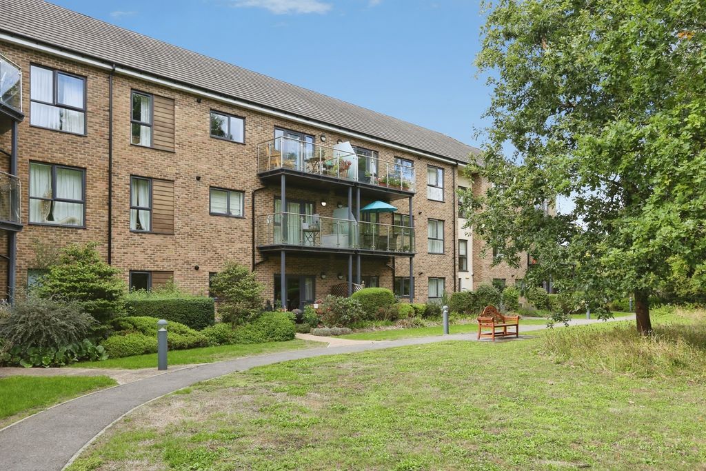 Property photo 2 of 20 Pbox-Img.Jpg