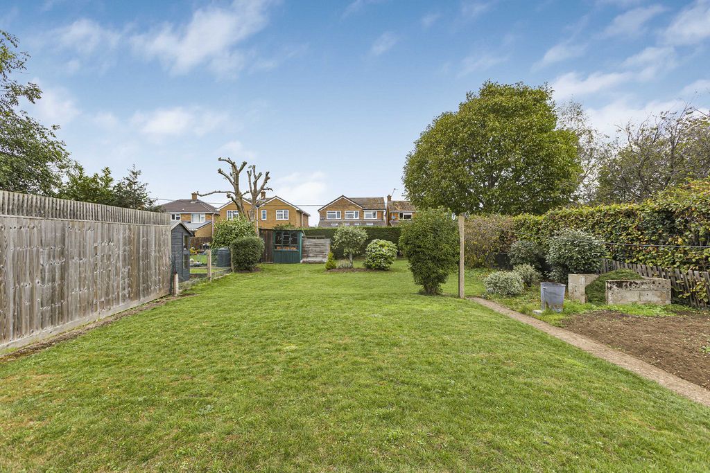 Property photo 2 of 30