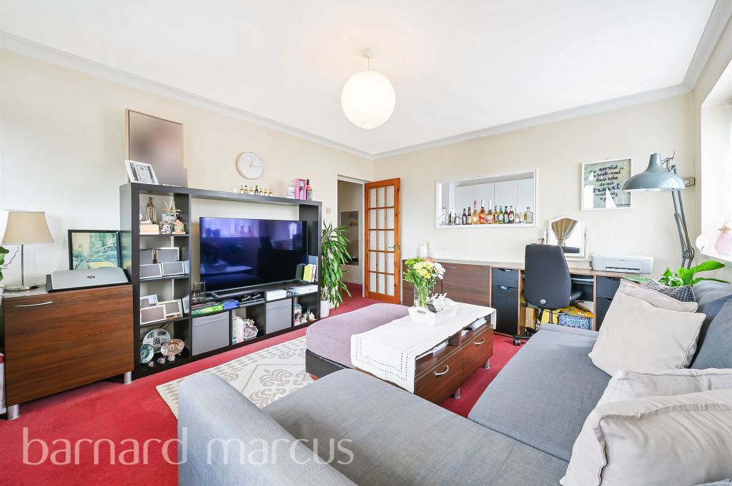 Property photo 3 of 12