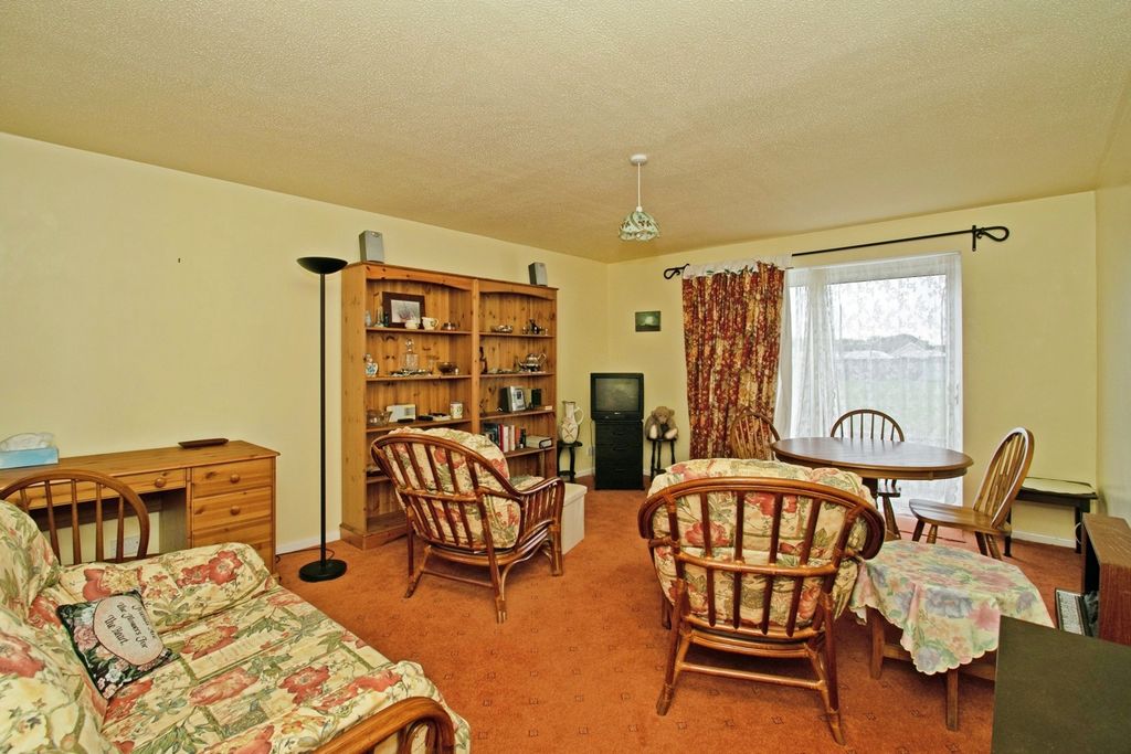 Property photo 3 of 18 Pbox-Img.Jpg