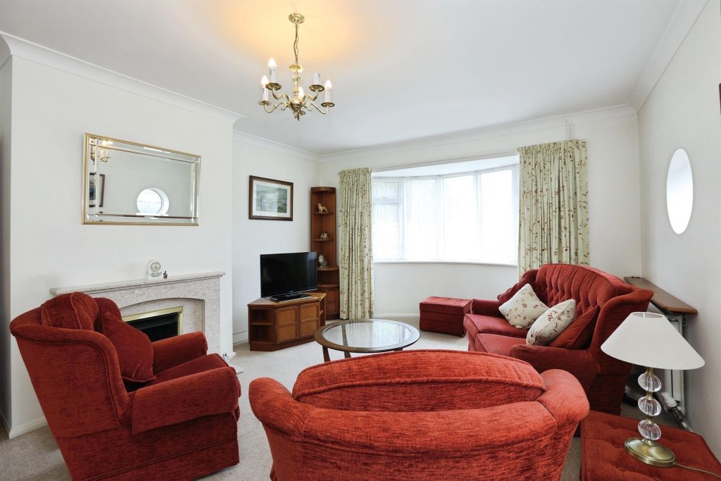 Property photo 3 of 16