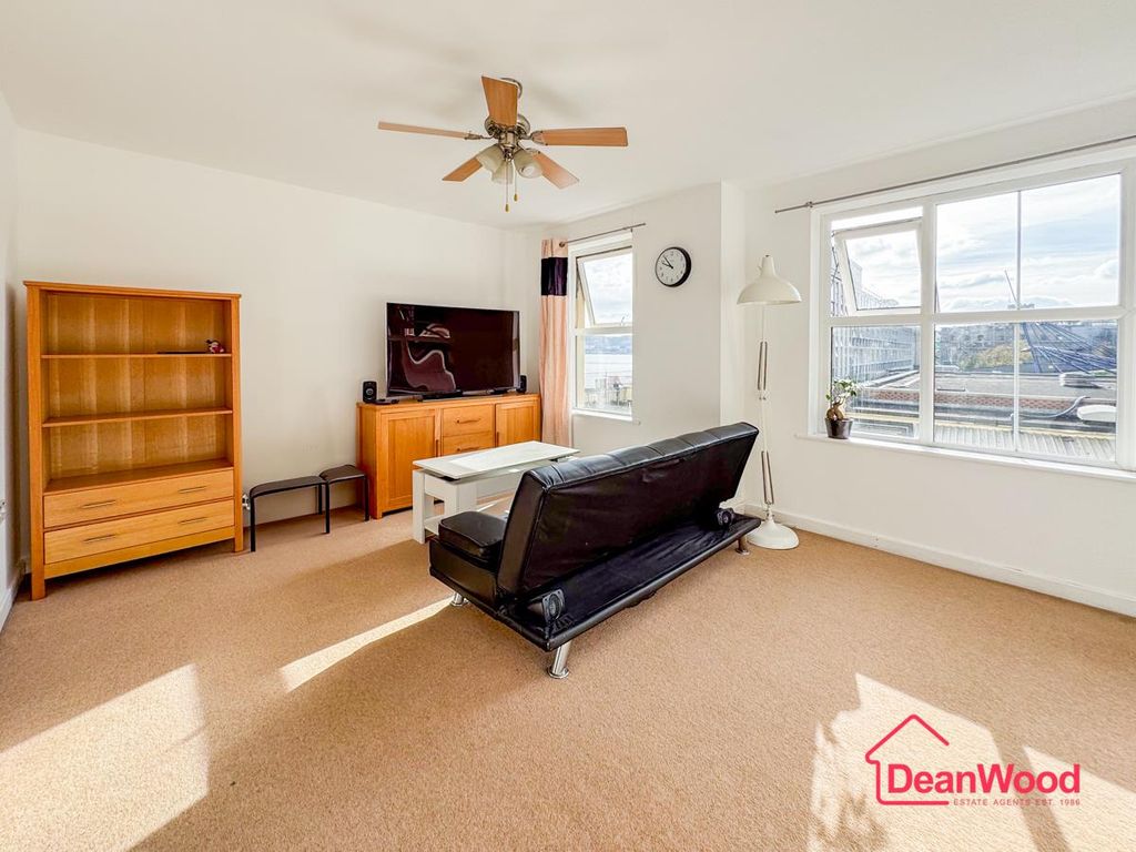 Property photo 2 of 9 Untitled-84.Jpg