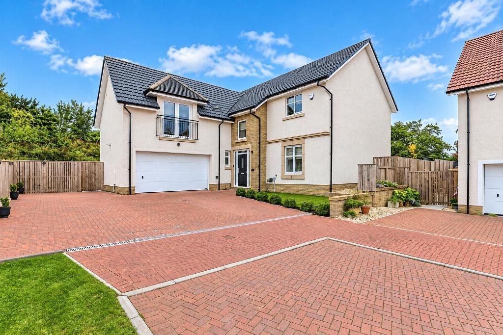 Property photo 1 of 33