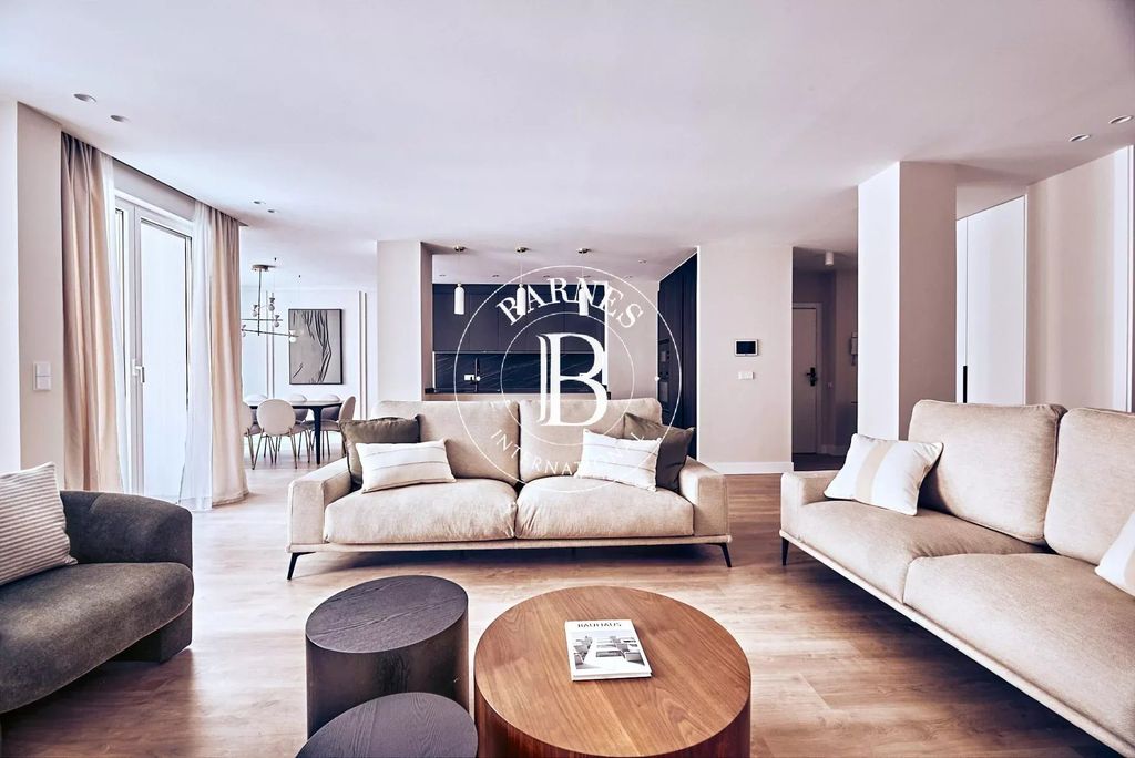 Property photo 1 of 29 Spectacular Renovated Home Of 188 m² With Terrace And Garage In Lista, Salamanca District