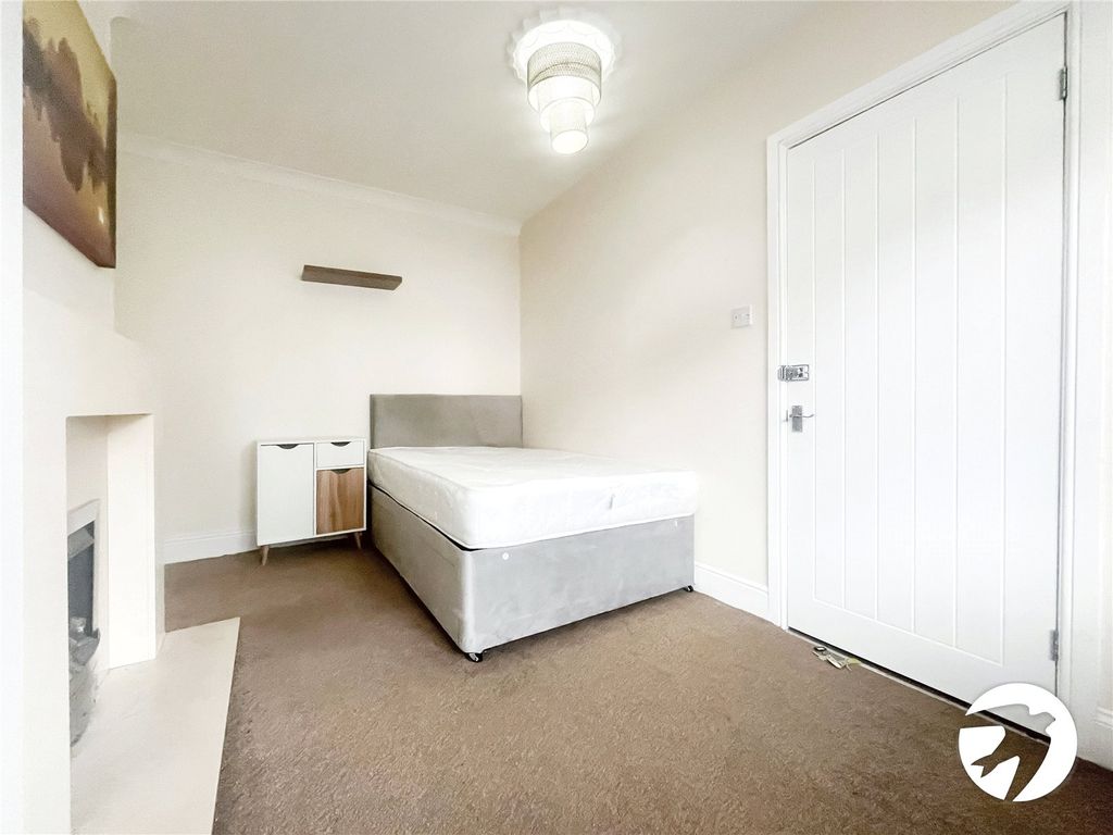 Property photo 2 of 7 Picture No. 09