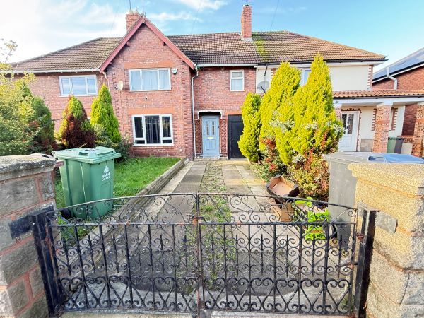 Property photo 1 of 9