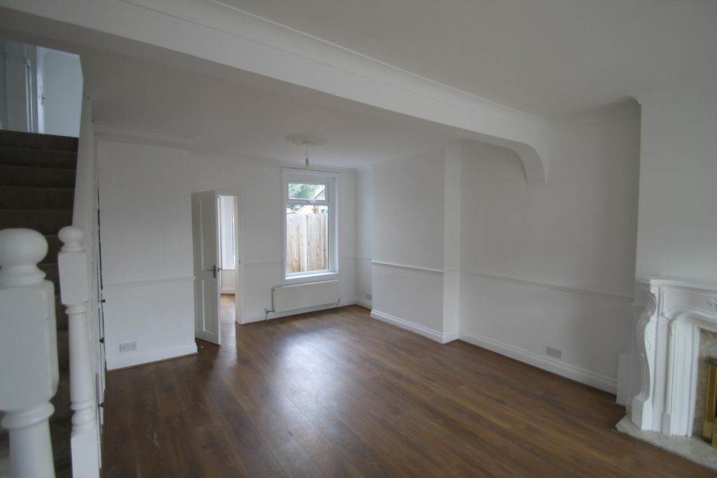 Property photo 2 of 12 Living Room