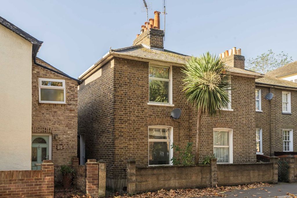 Property photo 1 of 7