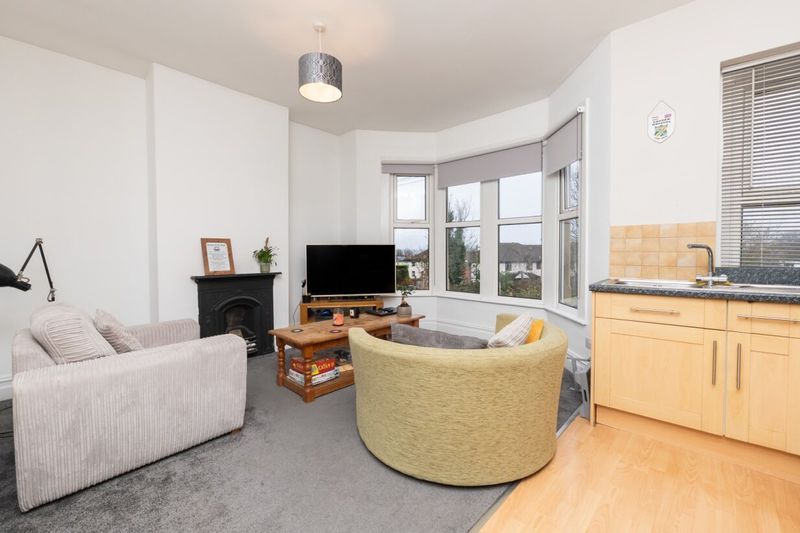 Property photo 3 of 16 Photo 1