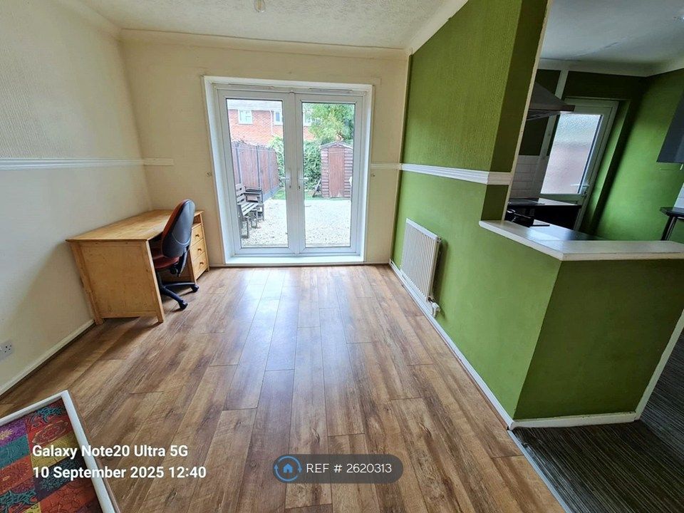 Property photo 3 of 10