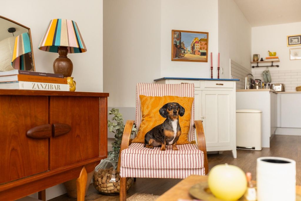 Property photo 3 of 21 5, The Boot Factory, Bs5-20.Jpg