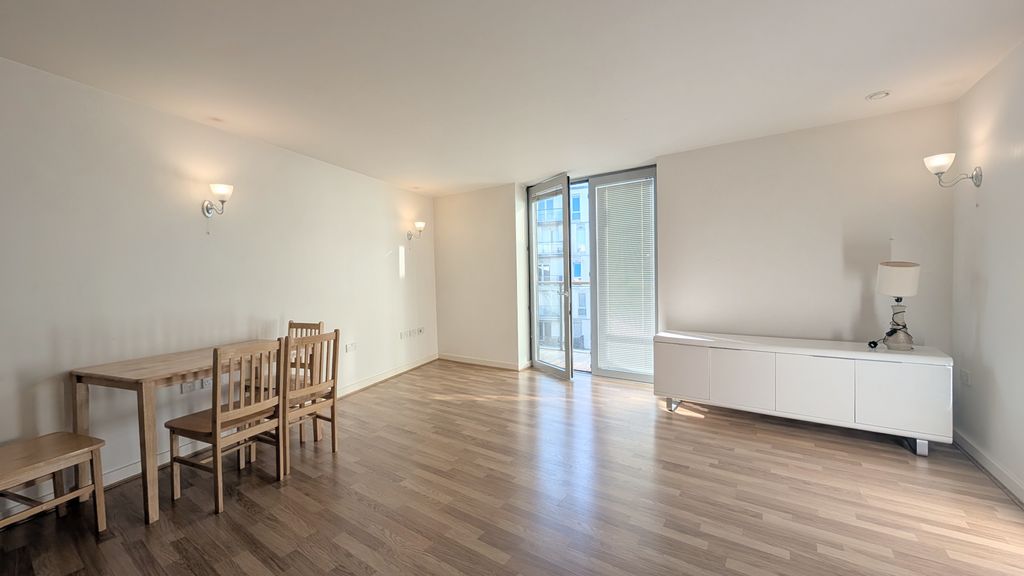 Property photo 3 of 15 Image