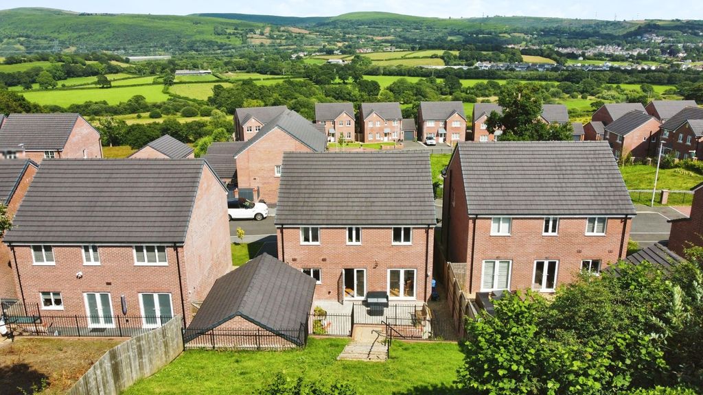 Property photo 1 of 32 3014413