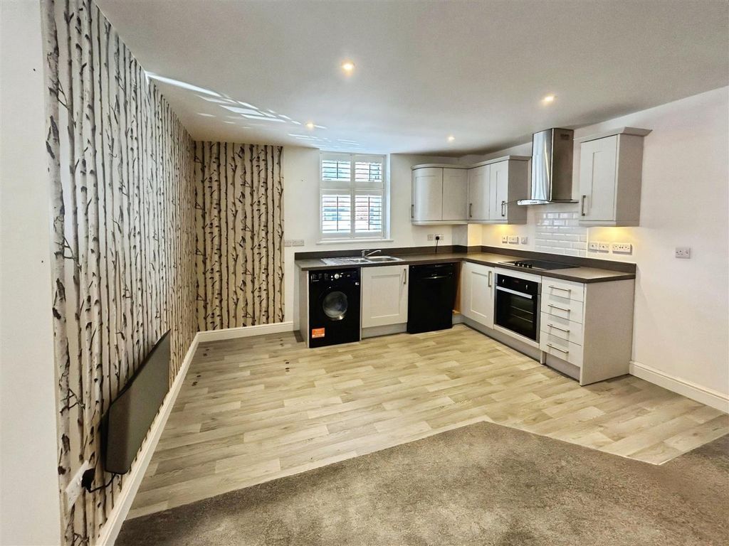 Property photo 3 of 9 48Bb4285-2.Jpg