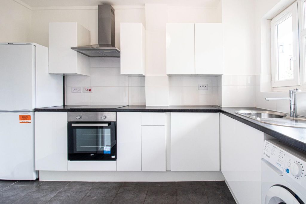 Property photo 2 of 7 c.Jpg