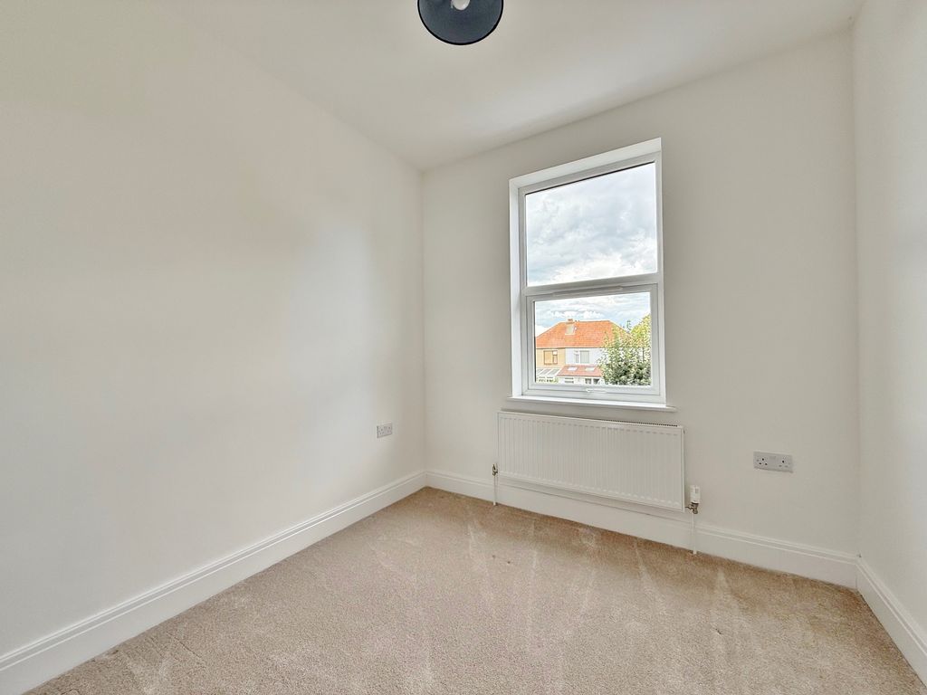 Additional image 8 of 3 bed semi-detached house for saleAberdare Avenue, Drayton, Portsmouth PO6