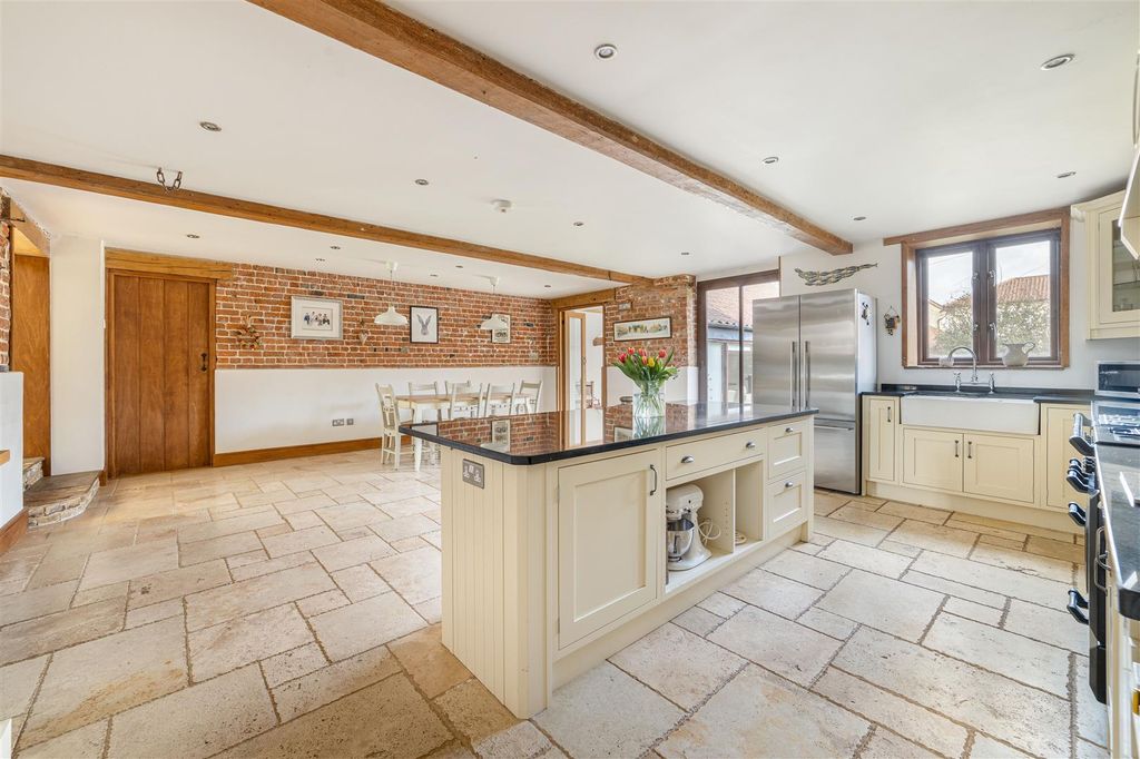 Property photo 2 of 17 231A9910-Edit.Jpg