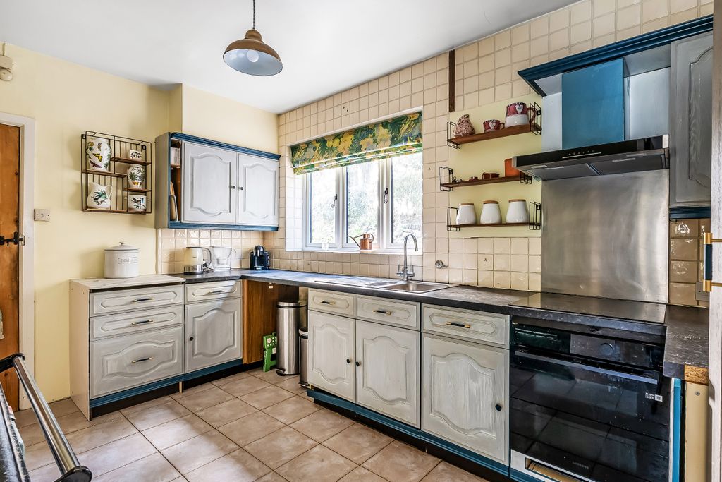 Additional image 12 of 6 bed detached house for saleWilderness Road, Oxted, Surrey RH8