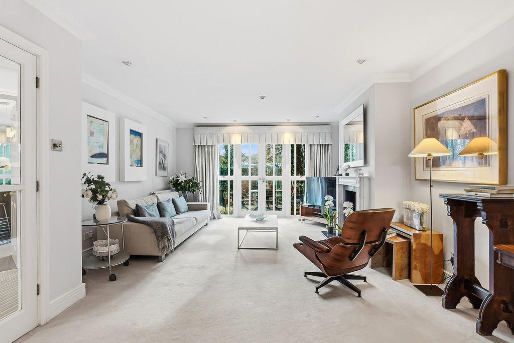 Property photo 3 of 46