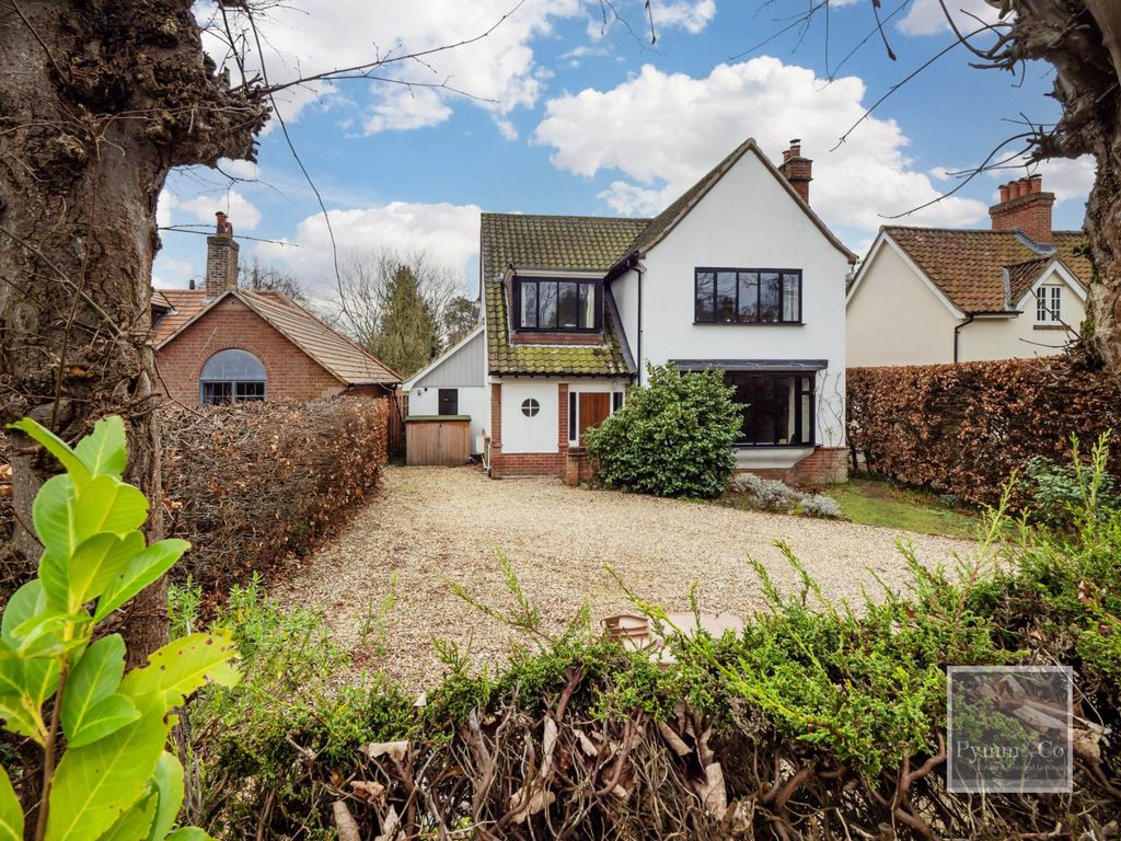 Property photo 1 of 26