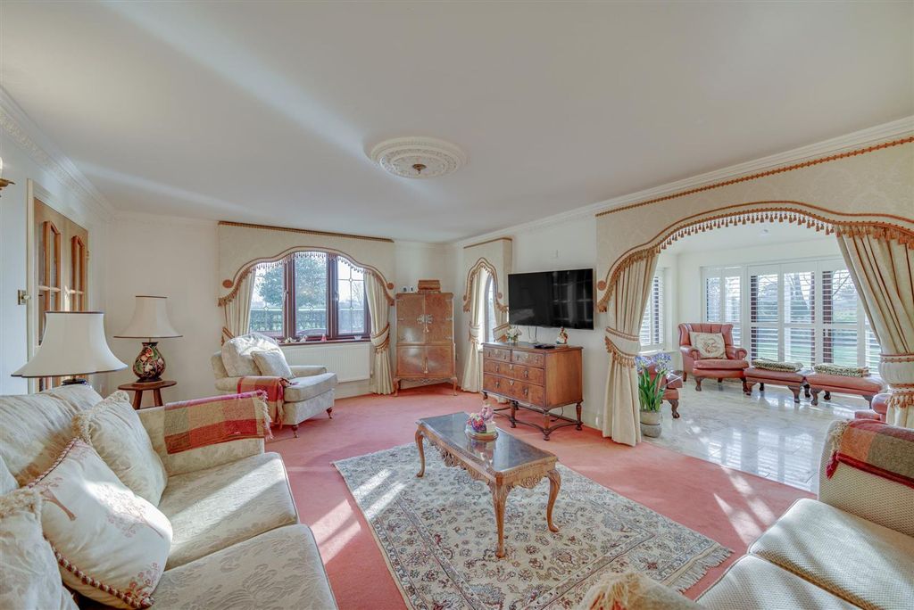 Property photo 2 of 34 Dsc_9035-Dsc_9039.Jpg