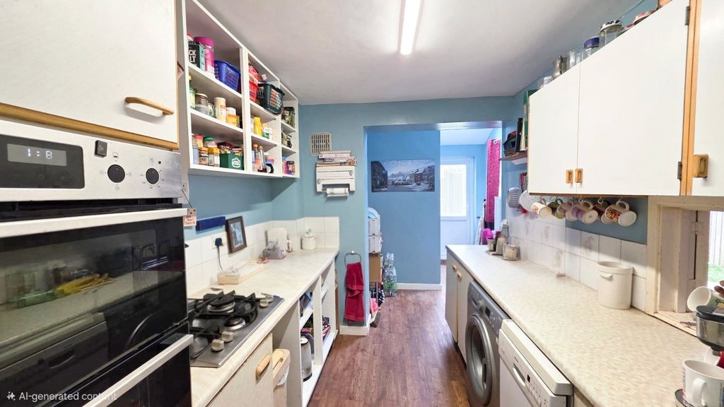 Property photo 3 of 13 Picture No. 04