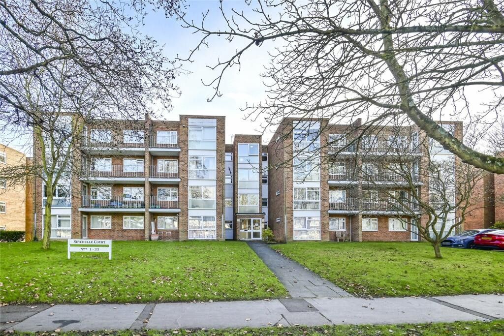 Property photo 3 of 38