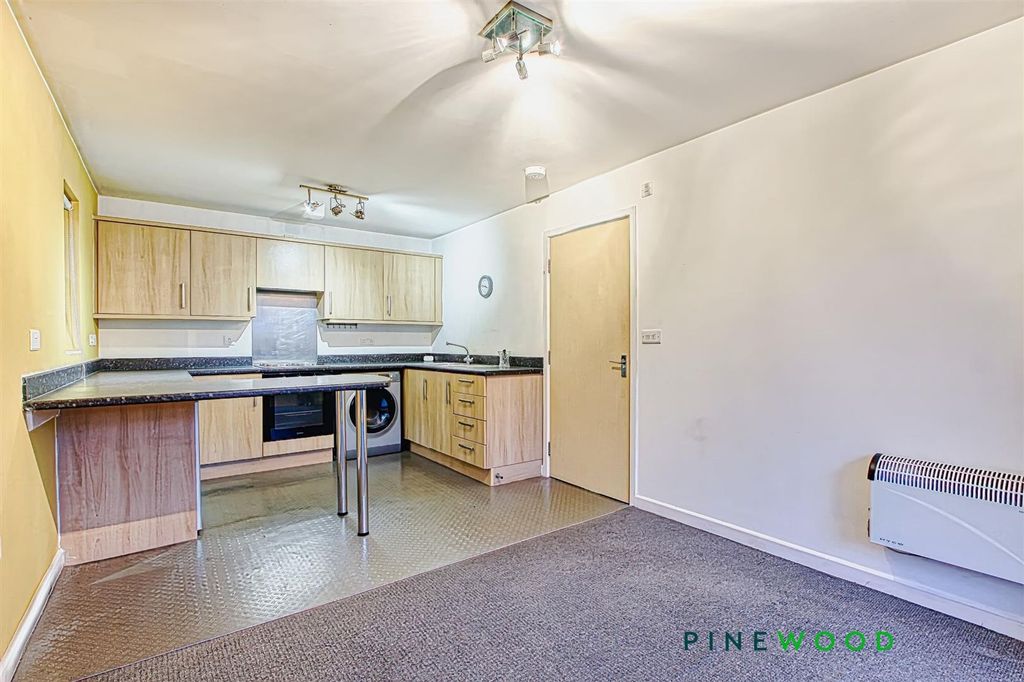 Property photo 2 of 10 Kitchen/Living Room