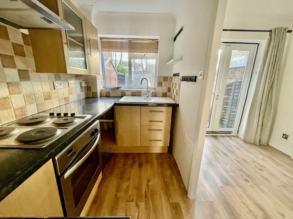 Property photo 2 of 8 Gallery