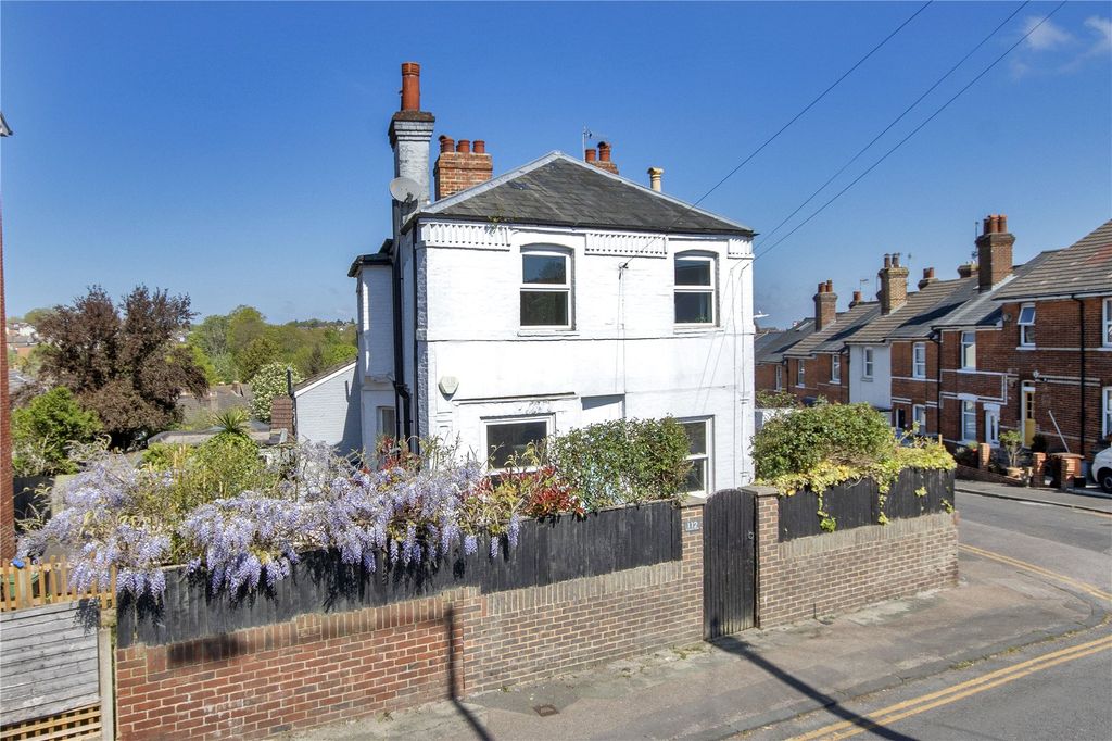 Property photo 1 of 17 112 St. James Road