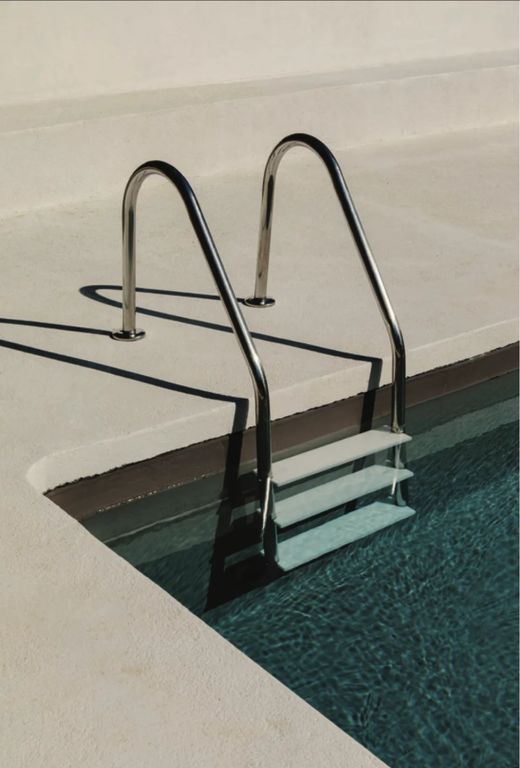 Property photo 2 of 38