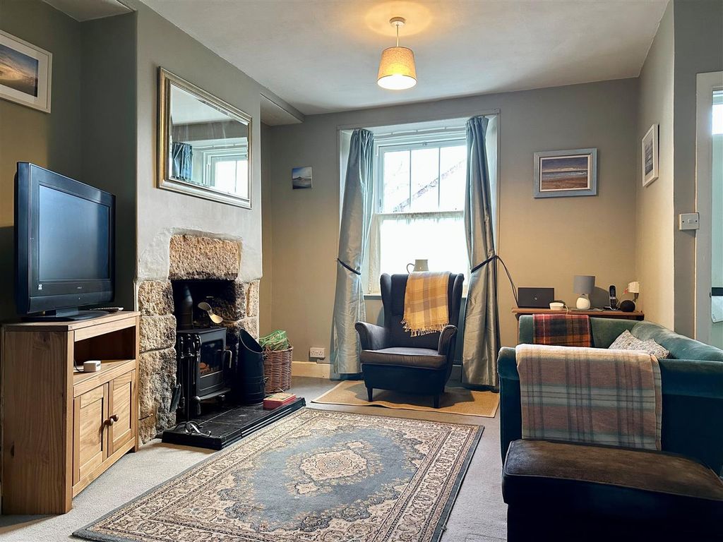Property photo 3 of 28 Living Area.Jpg