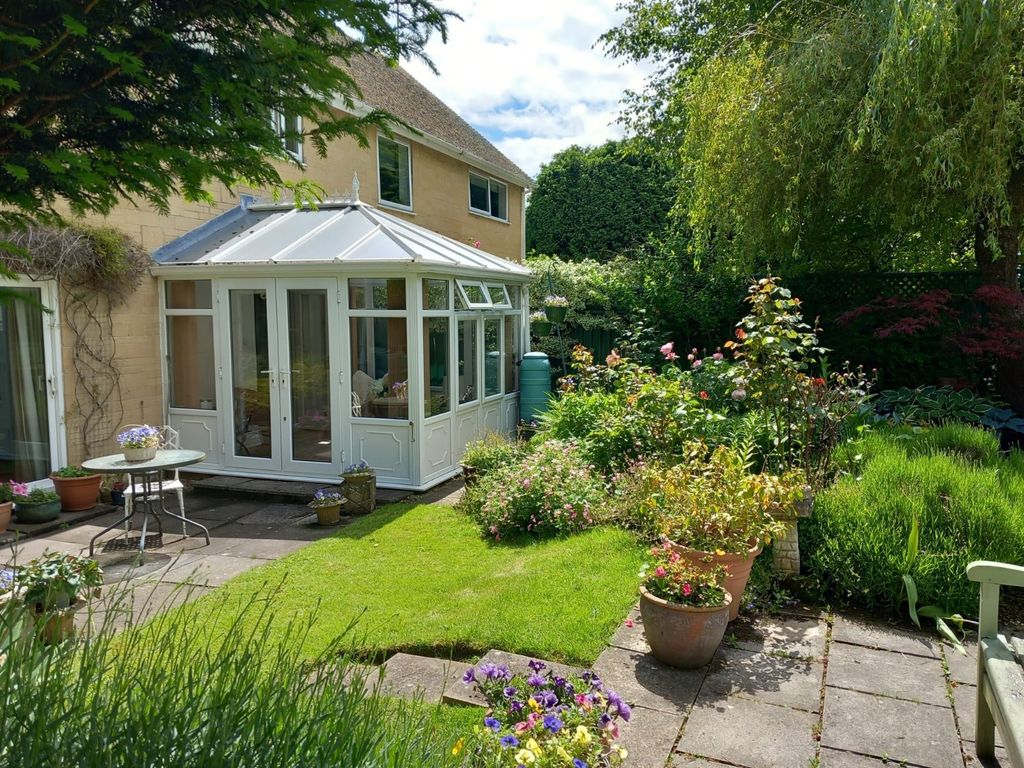 Property photo 1 of 17 Rear Garden