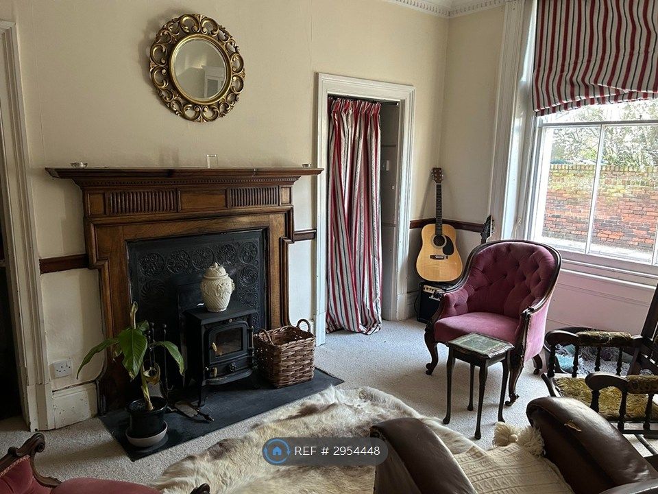 Property photo 3 of 5