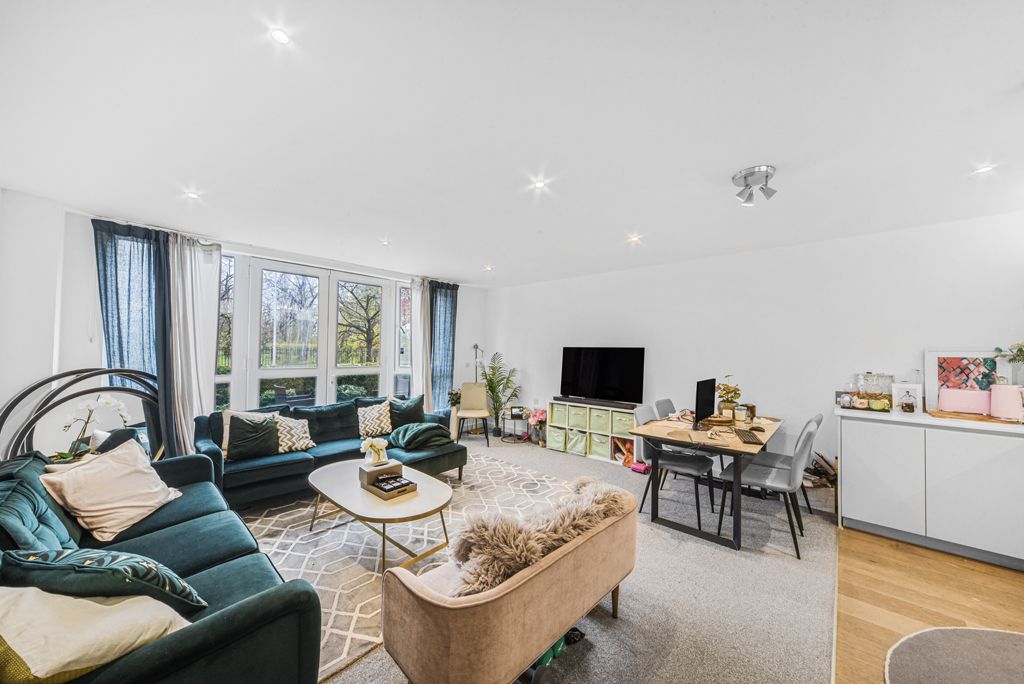 Property photo 2 of 21 Picture No. 43