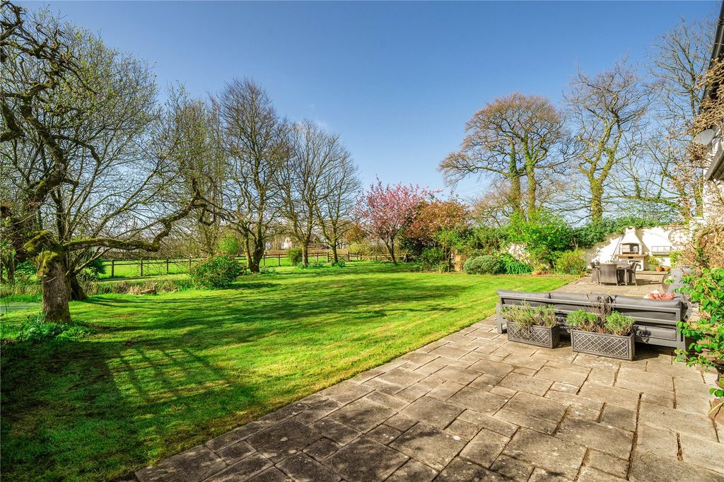 Property photo 3 of 33 Picture No. 33