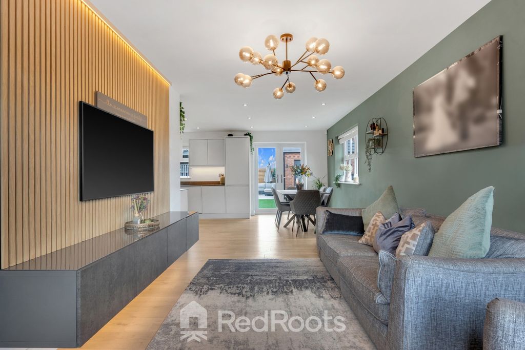 Property photo 1 of 37 4479431