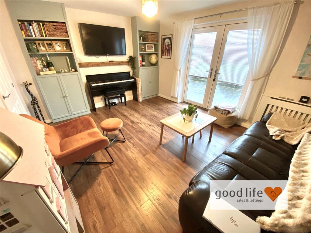 Property photo 3 of 19 20260205_133023798_Ios22Newton.Jpg