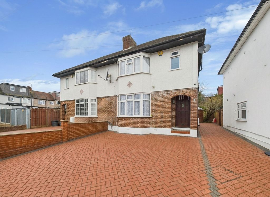 Property photo 1 of 13