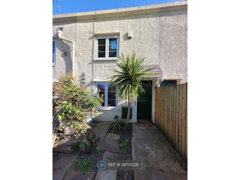 Property photo 2 of 26