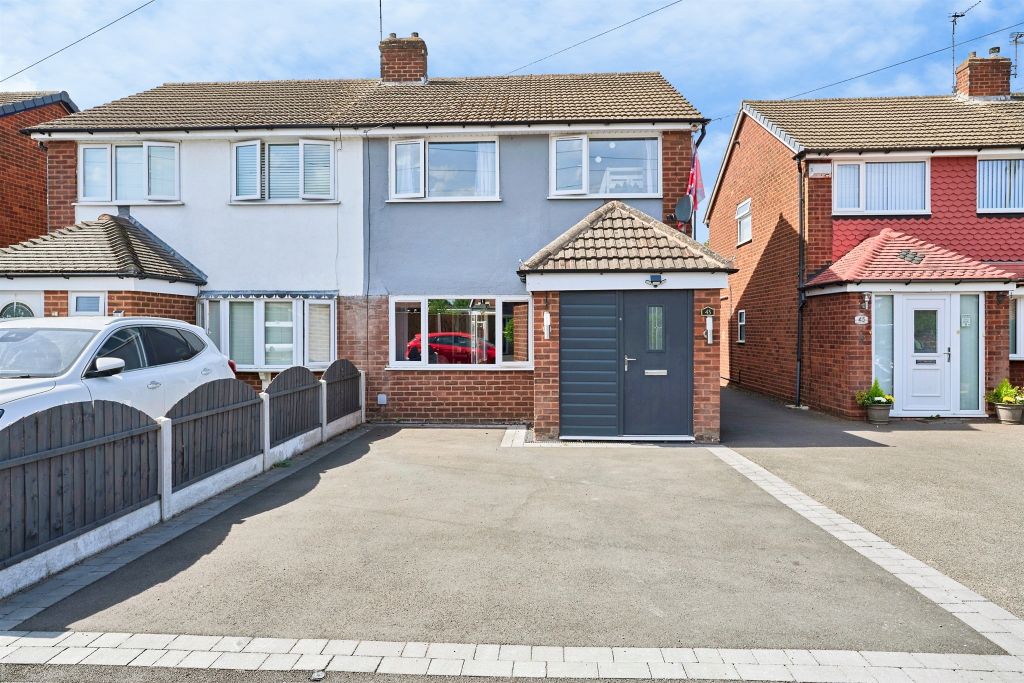 Property photo 1 of 27