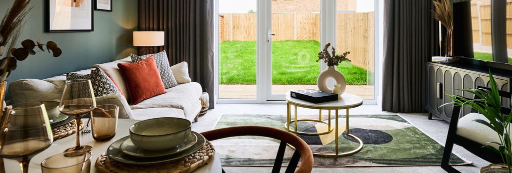 Property photo 1 of 5 An Interior Living / Dining Area Image From Highcroft