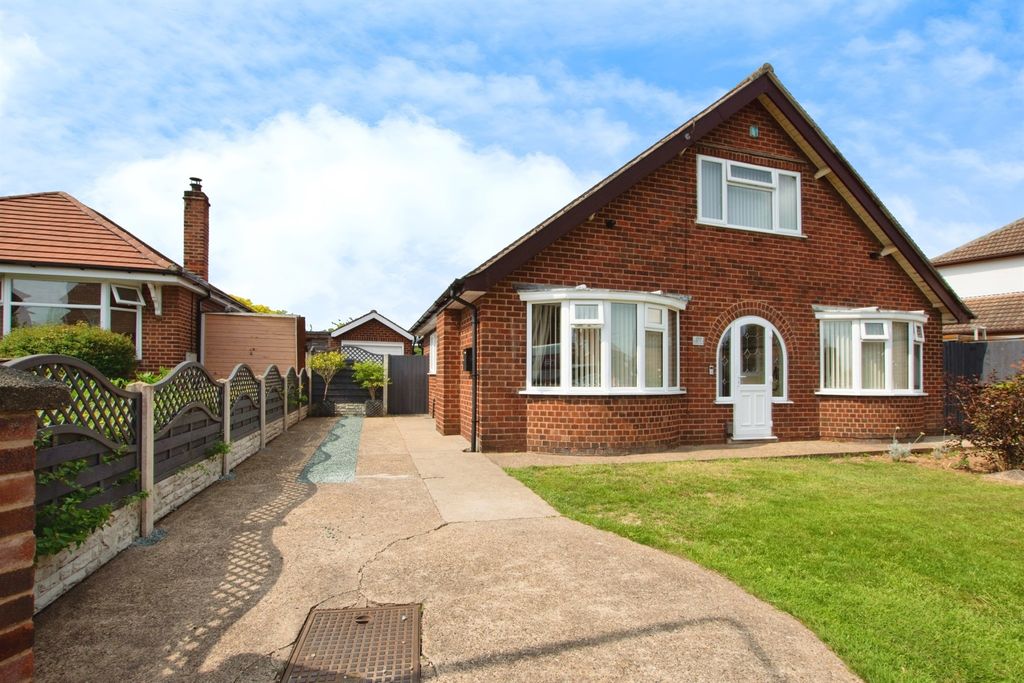 Property photo 1 of 21